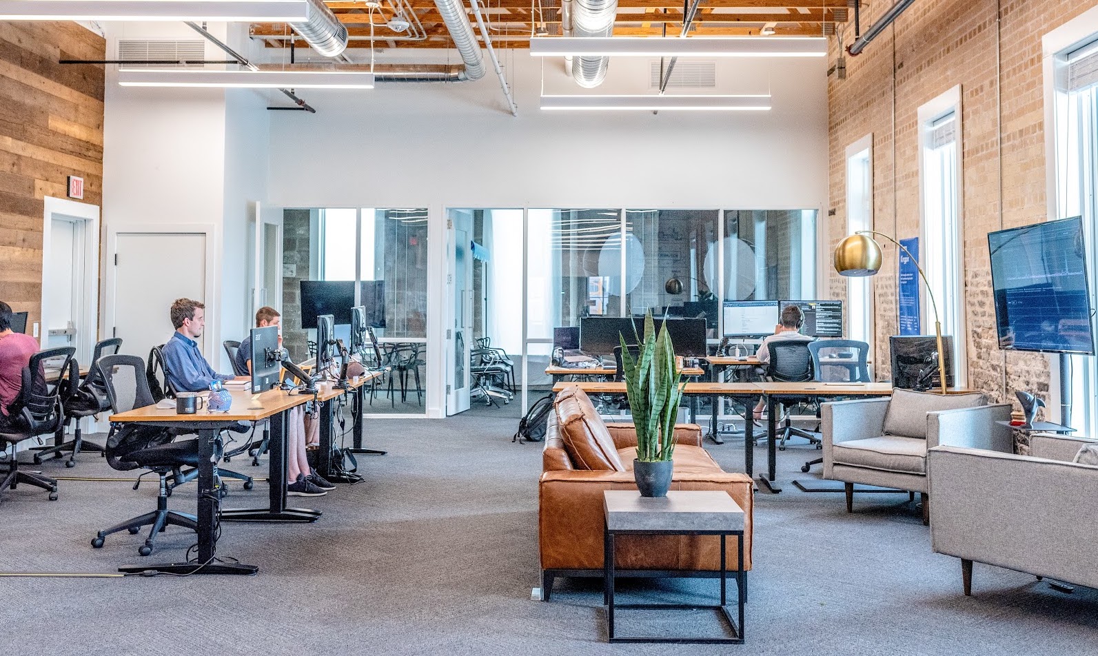 internship workspace modern technology