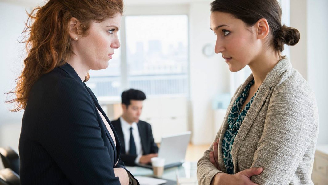 interpersonal-relationship-development-differences-w19evcda
