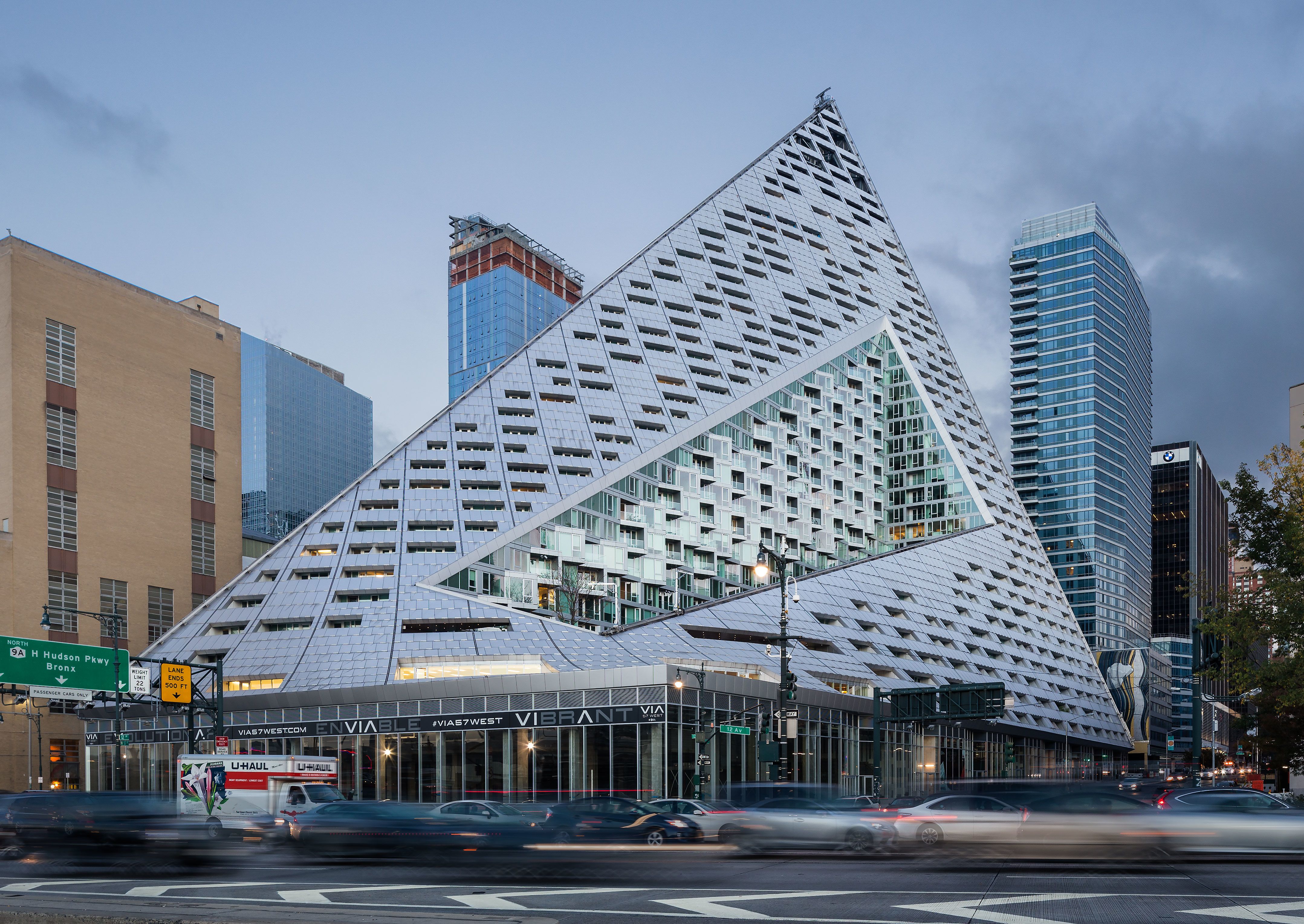 modern urban architecture building