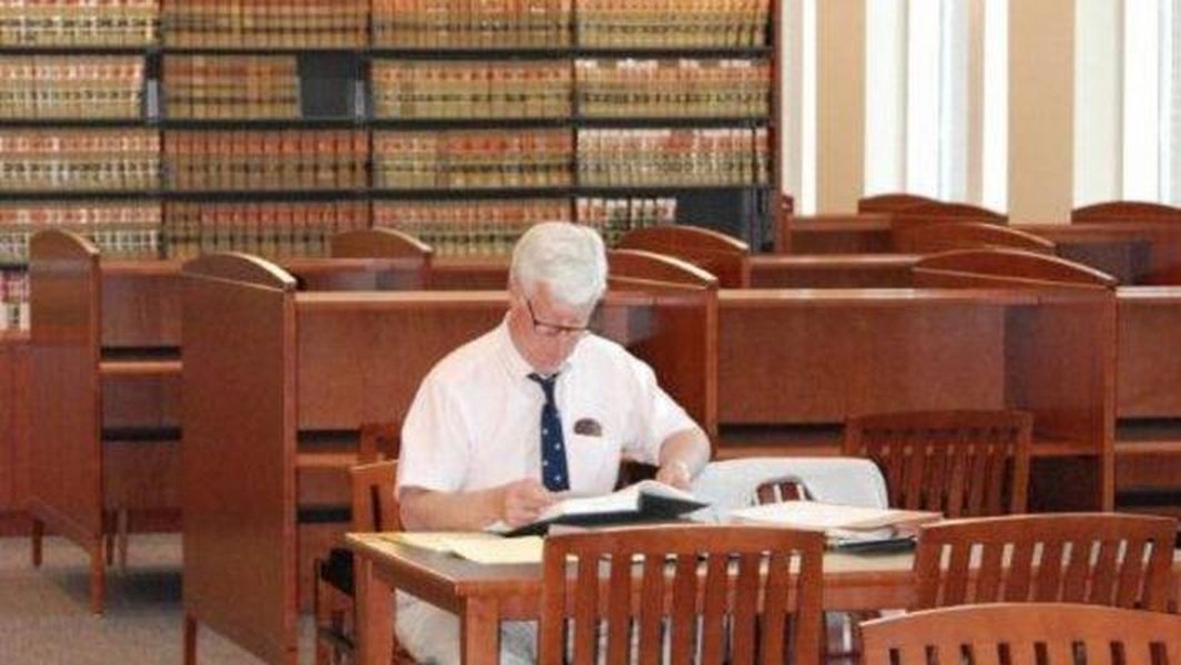 legal books courthouse