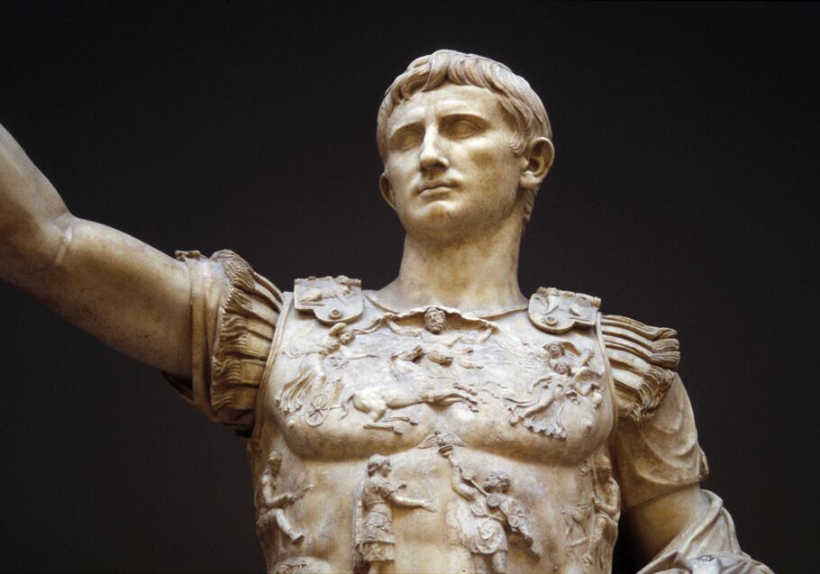 classic sculptures ancient artifacts