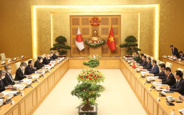 diplomatic meeting and flag ceremony