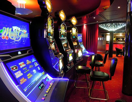 slot machine casino interior