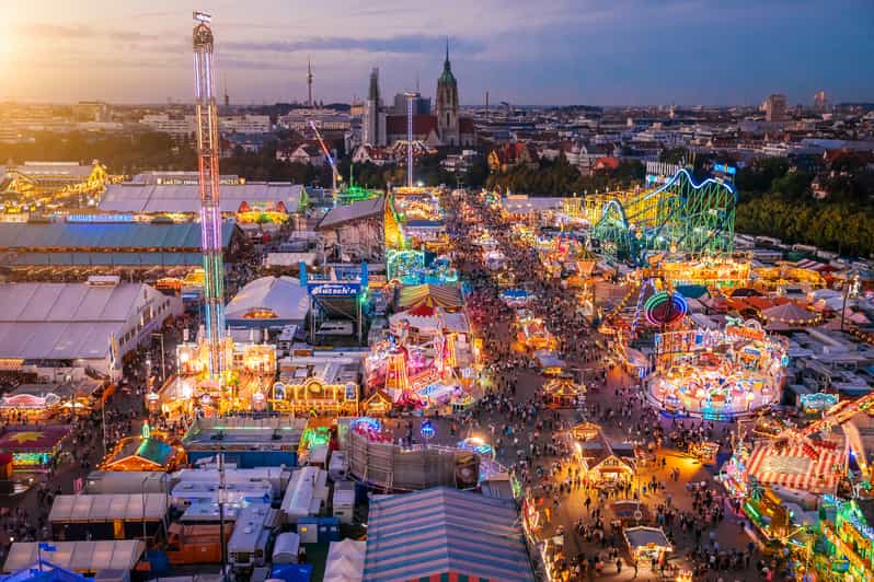münchen cityscape and job fair