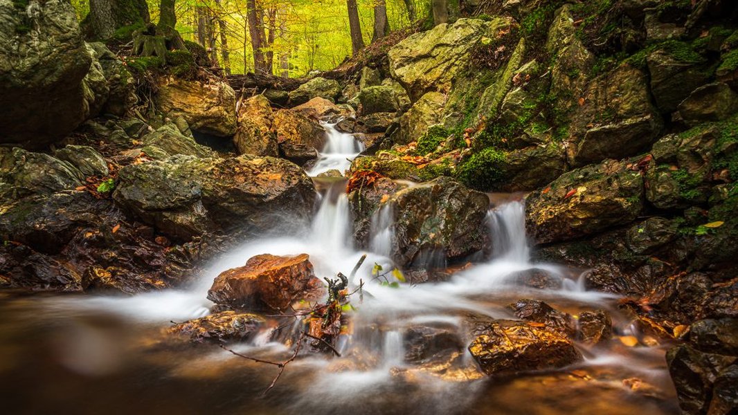 waterfall stream delay