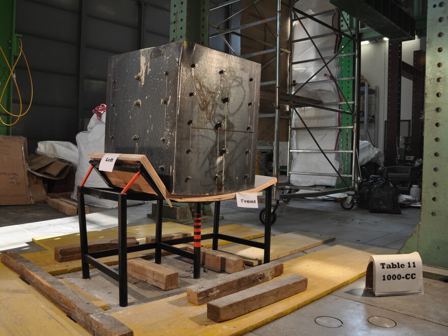 earthquake resistant furniture classroom