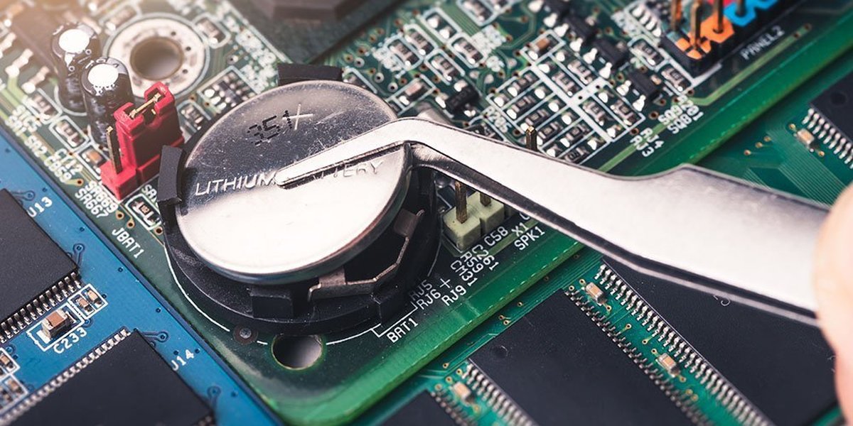 更換 CMOS 電池