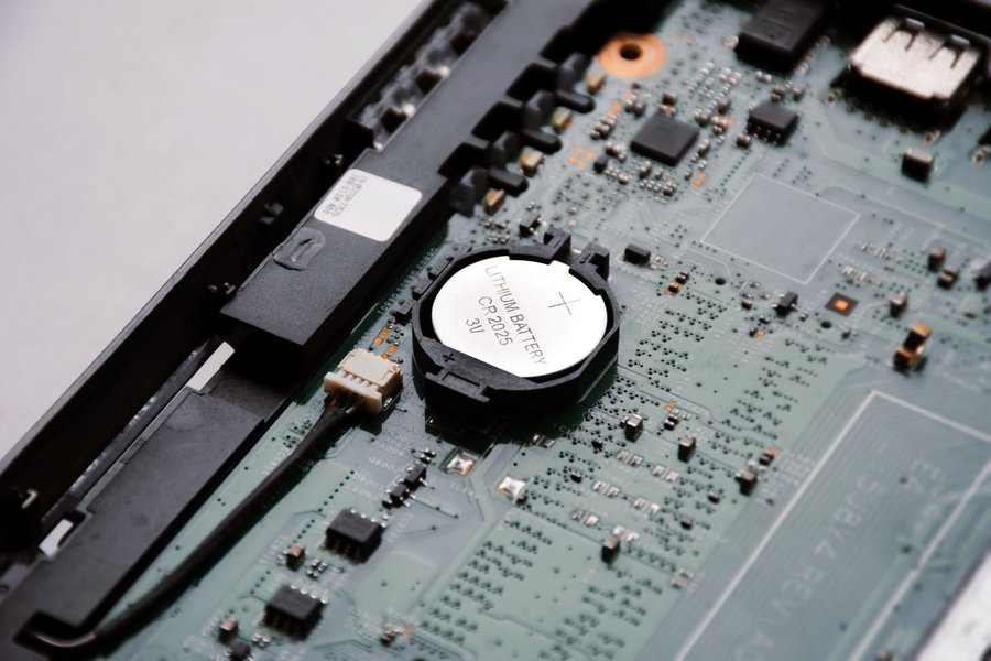 laptop-cmos-battery-boot-issues-80tt0byx