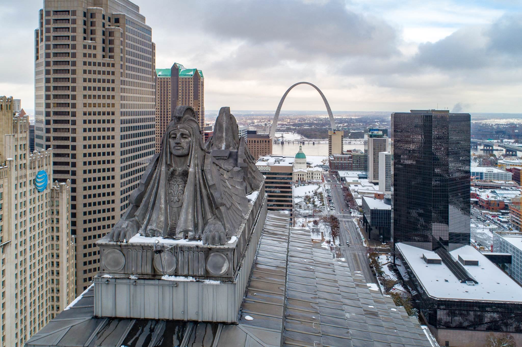 court house sculpture cityscape