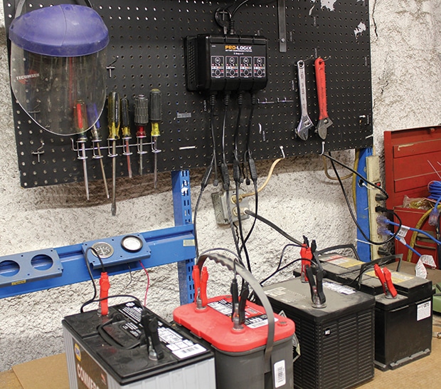 lead acid battery charging station
