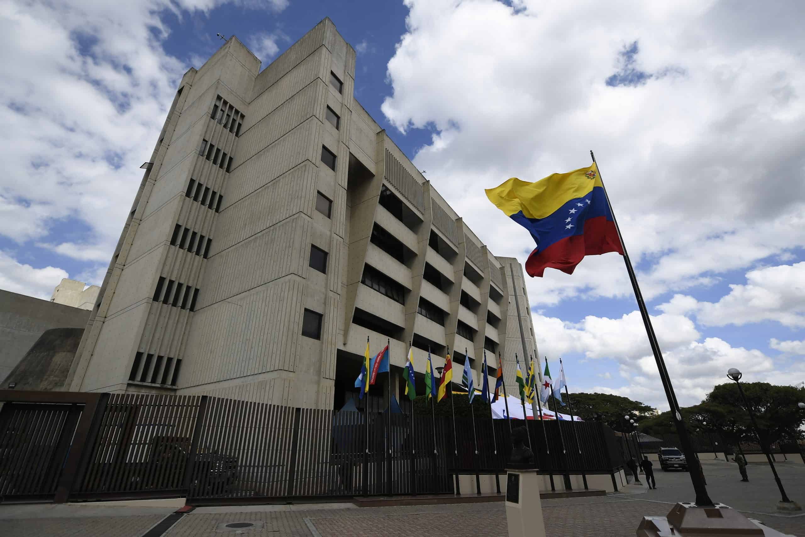 venezuelan courtroom architecture
