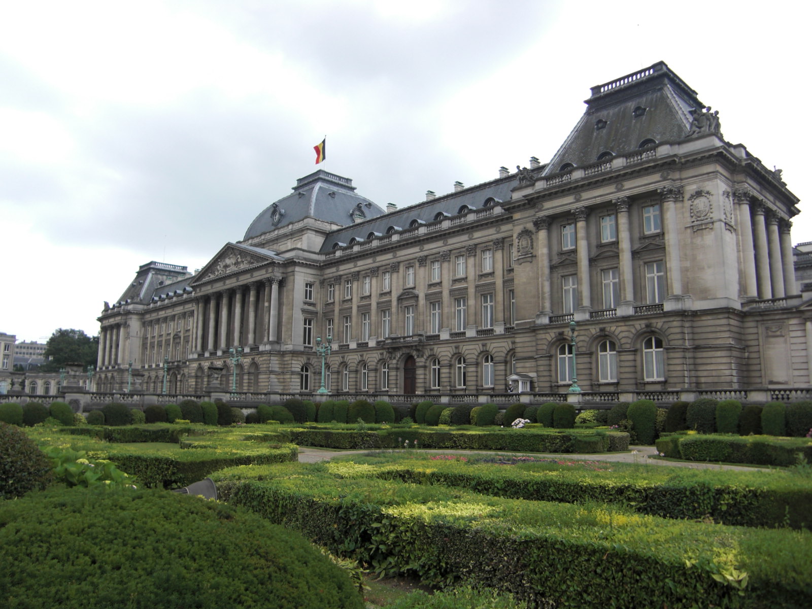 historic belgium monarchy palace
