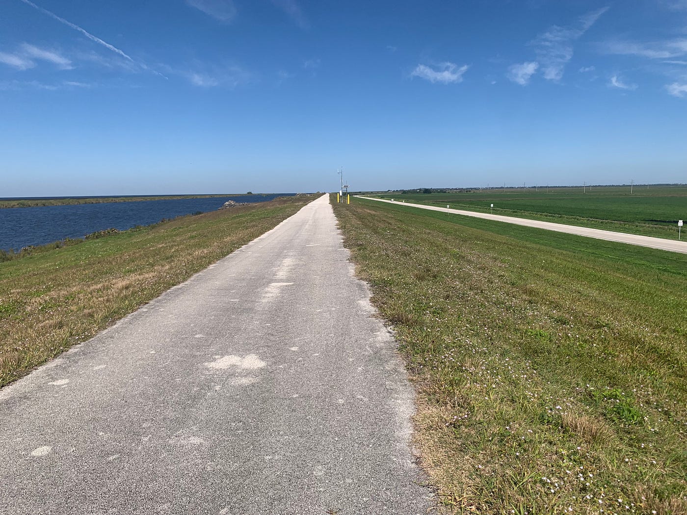 scenic pathway marathon road