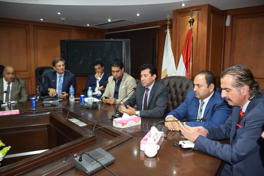 manager-role-selecting-professional-team-egyptian-d9usnsvz