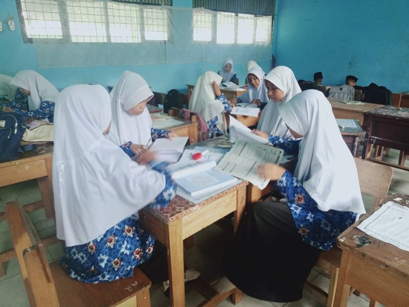 Diskusi kelompok meningkatkan pemahaman siswa