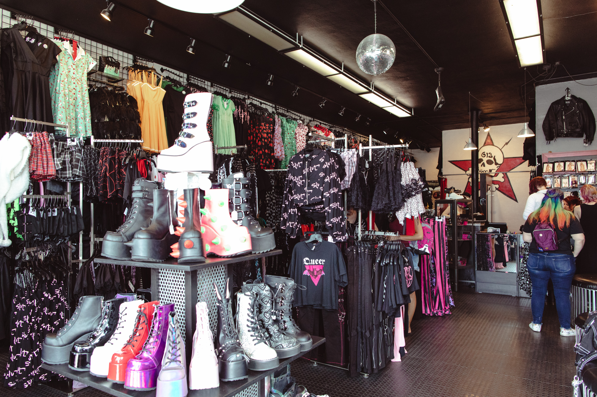 fashion store scene