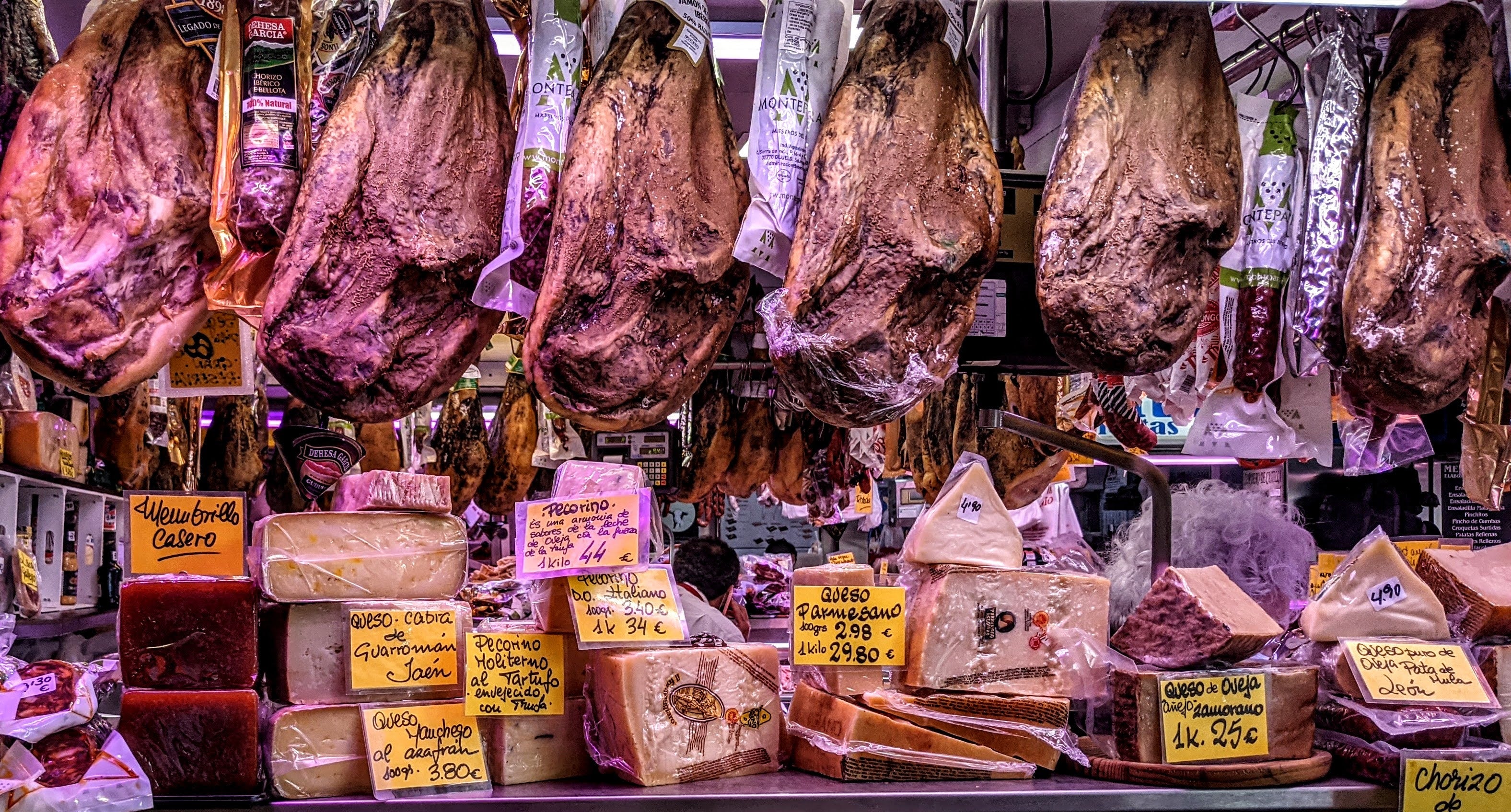 market stalls meat vendors traditional market