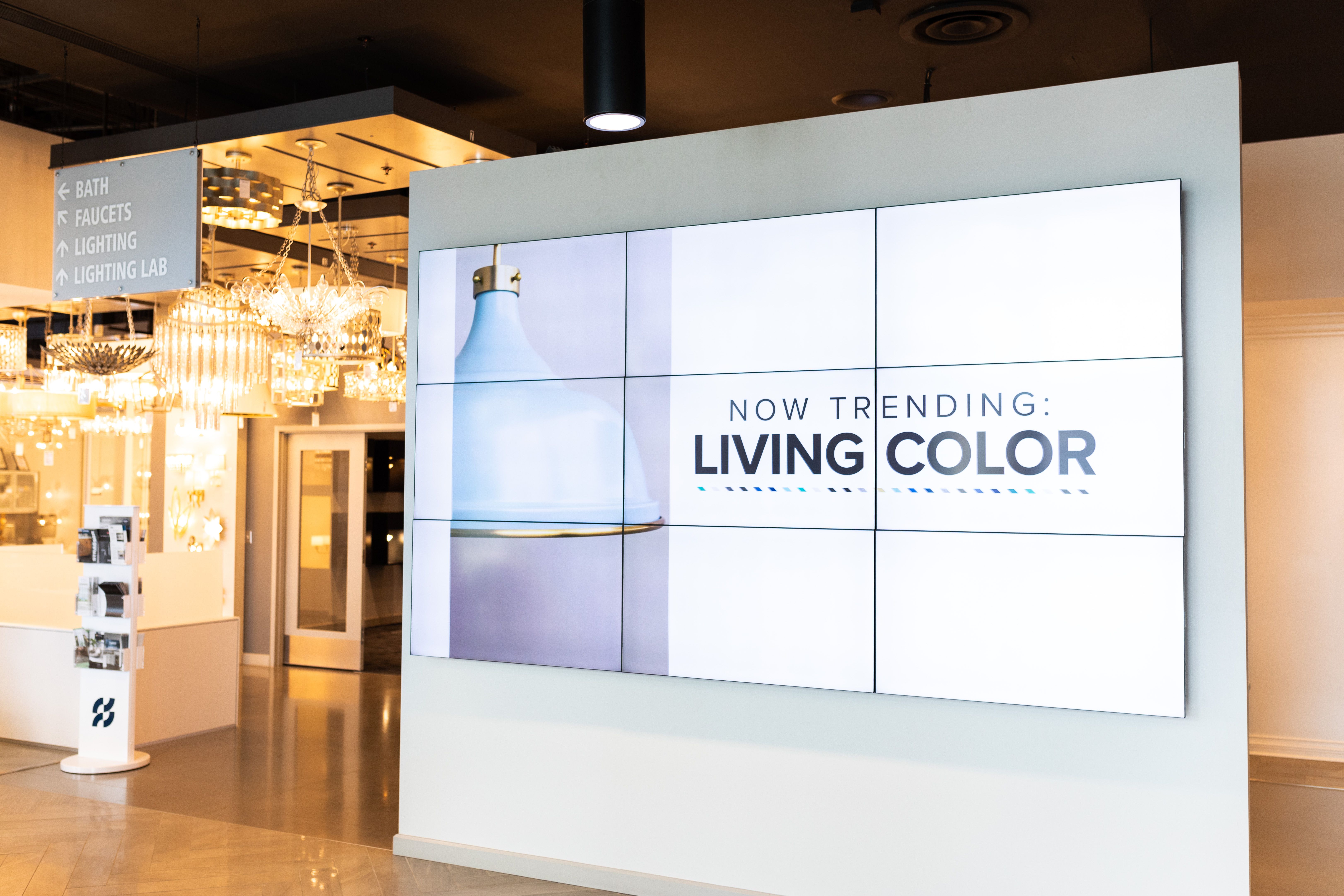distribution storefronts digital signage