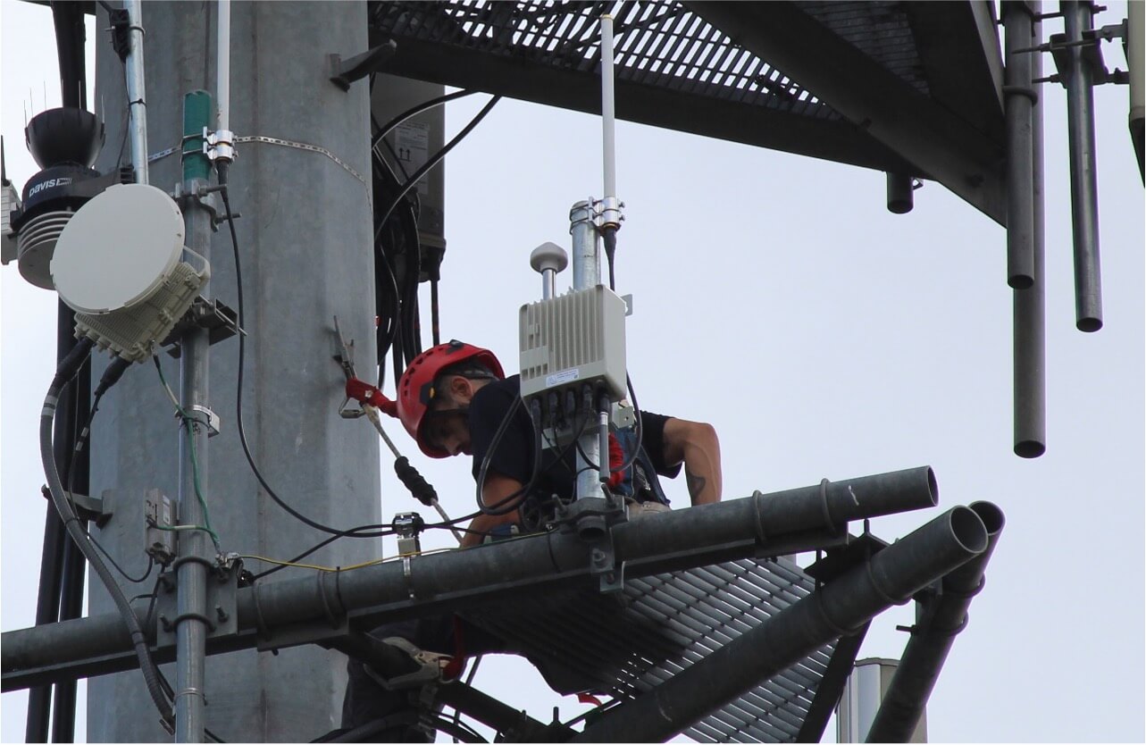outdoor gateways installation equipment