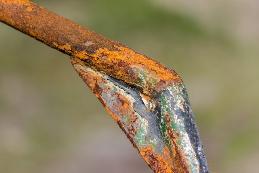 metal oxide layer growth closeup