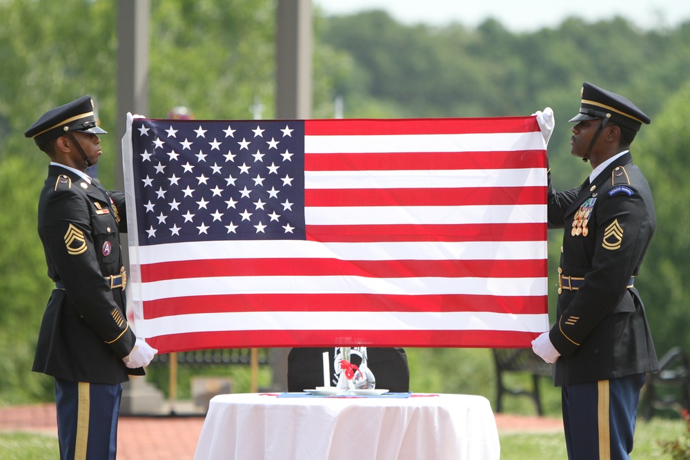flag honor military uniform ceremony