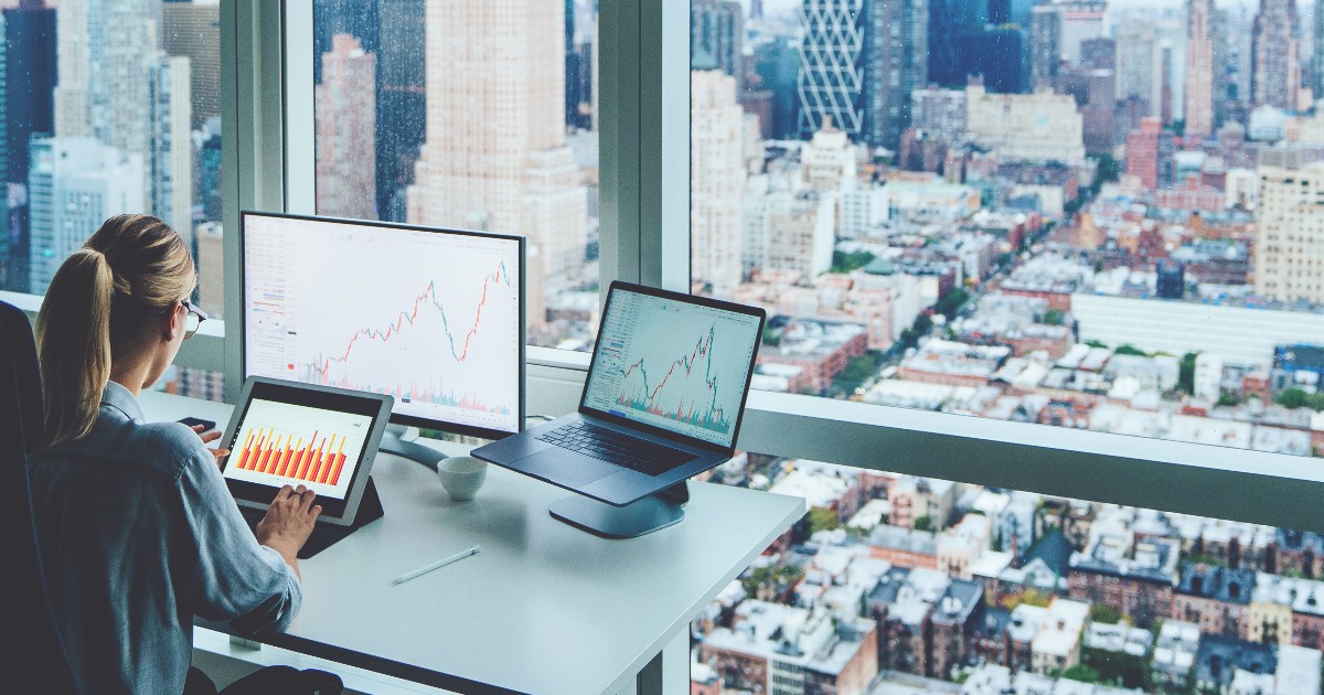 cityscape financial desk