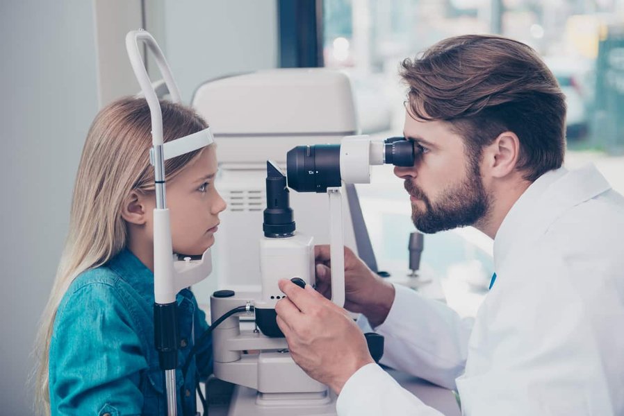monogenic-myopia-children-cases-k129bkb9