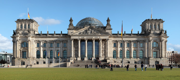 german parliament building