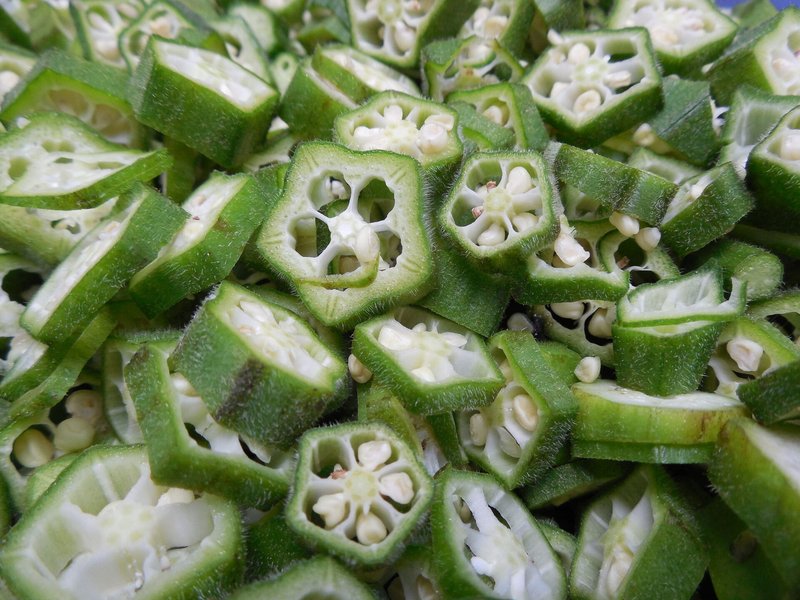 okra glistening natural field