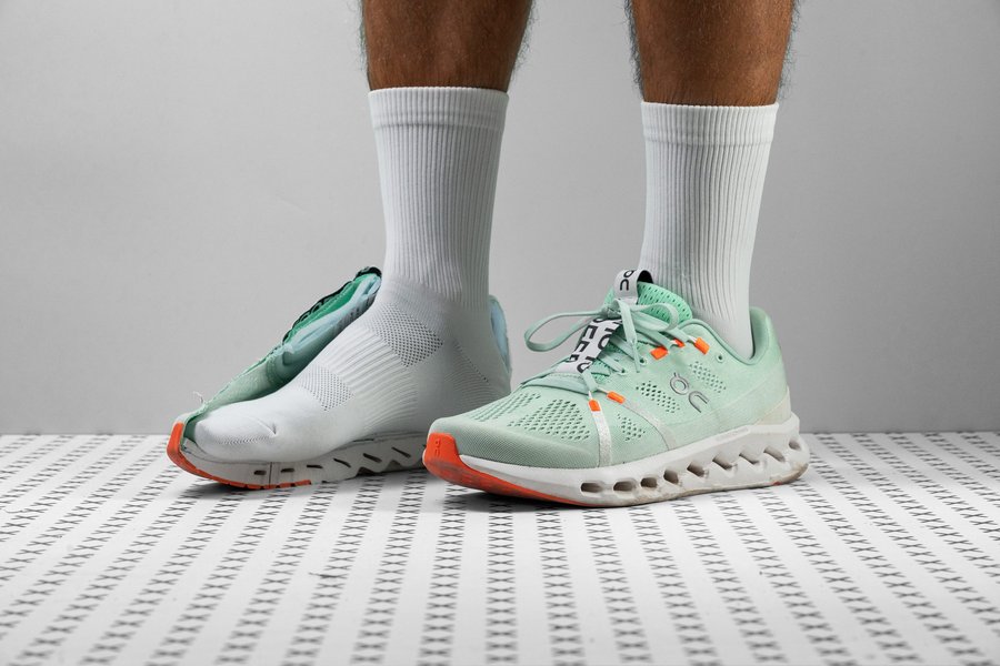 On Cloudsurfer 7 running shoes