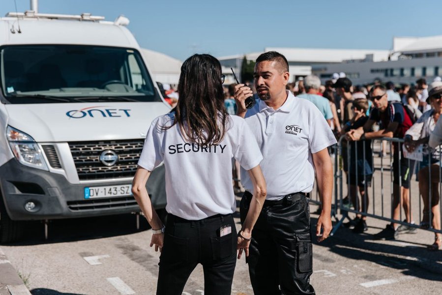 Métiers de la surveillance en évolution chez Onet