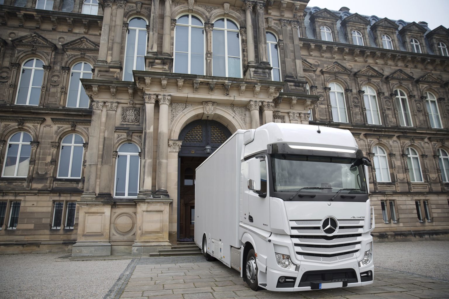 logistique vehicules constantine