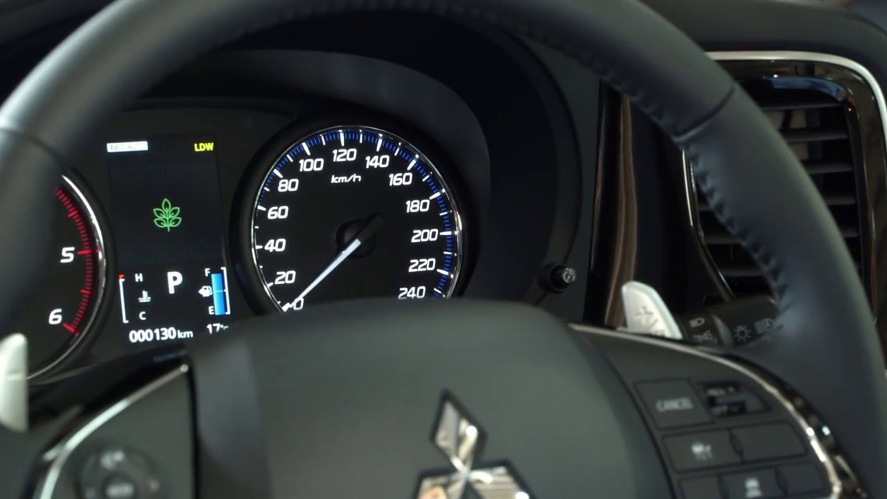mitsubishi outlander phev dashboard control panel