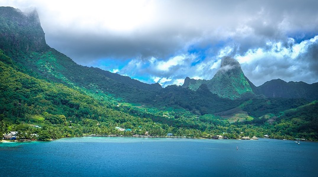 pacific island scenery