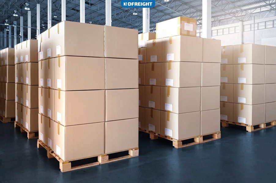 Example of palletized goods stacked in a warehouse.