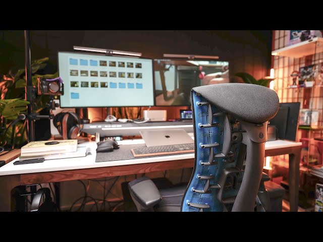 digital products desk workspace
