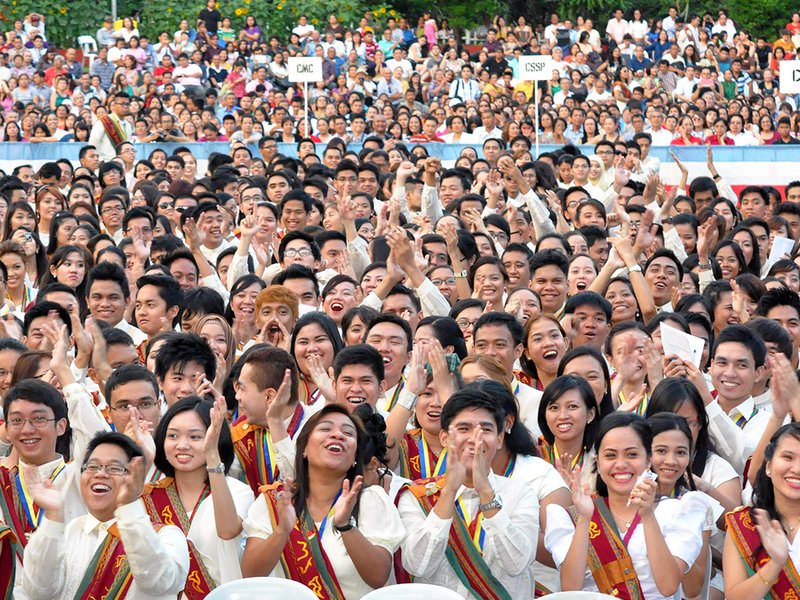 philippines campus crowd