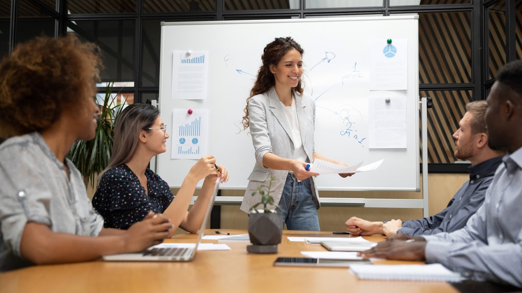 facilitator group meeting