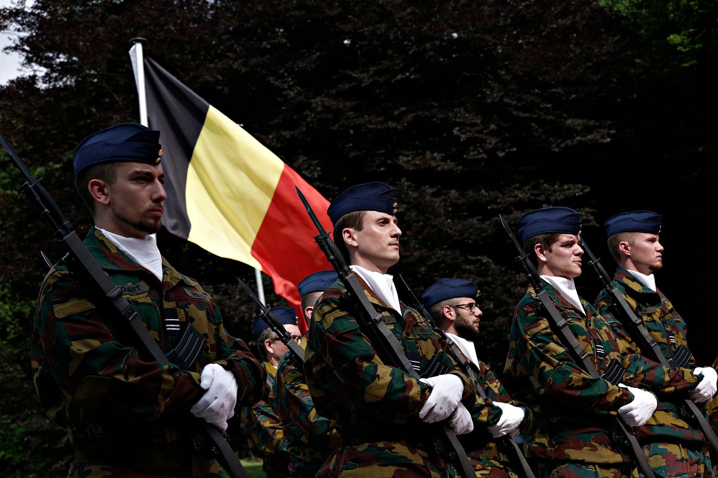 Belgian military personnel, modern defense technology, official documents