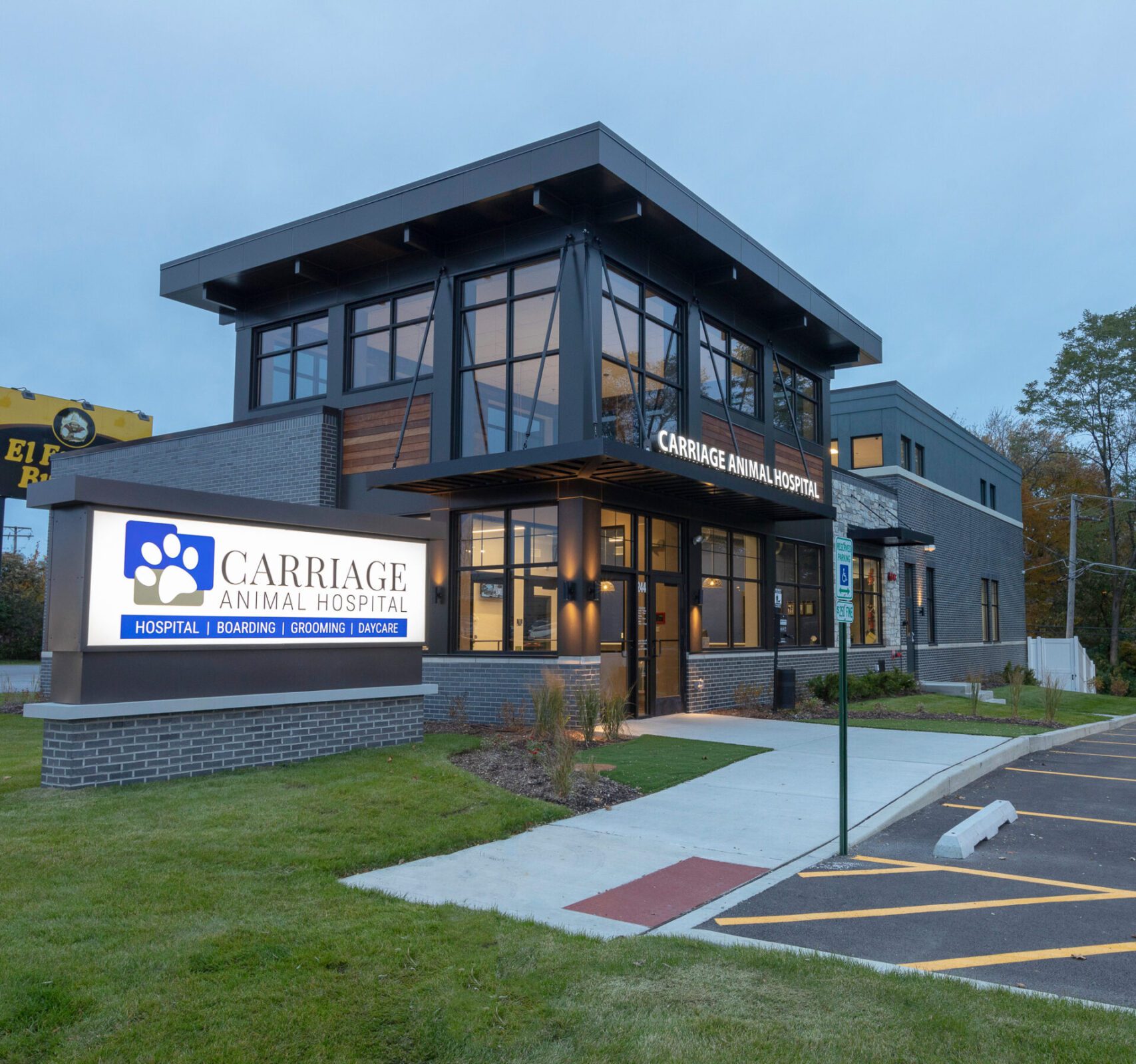 pet hospital interior exterior
