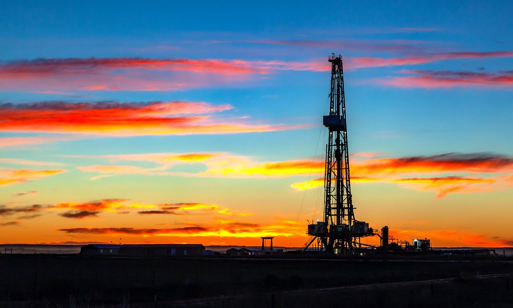 oil rig sunset