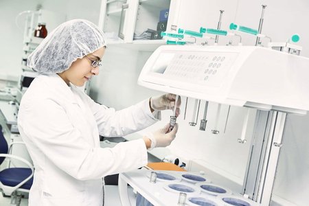 pharmaceutical laboratory research