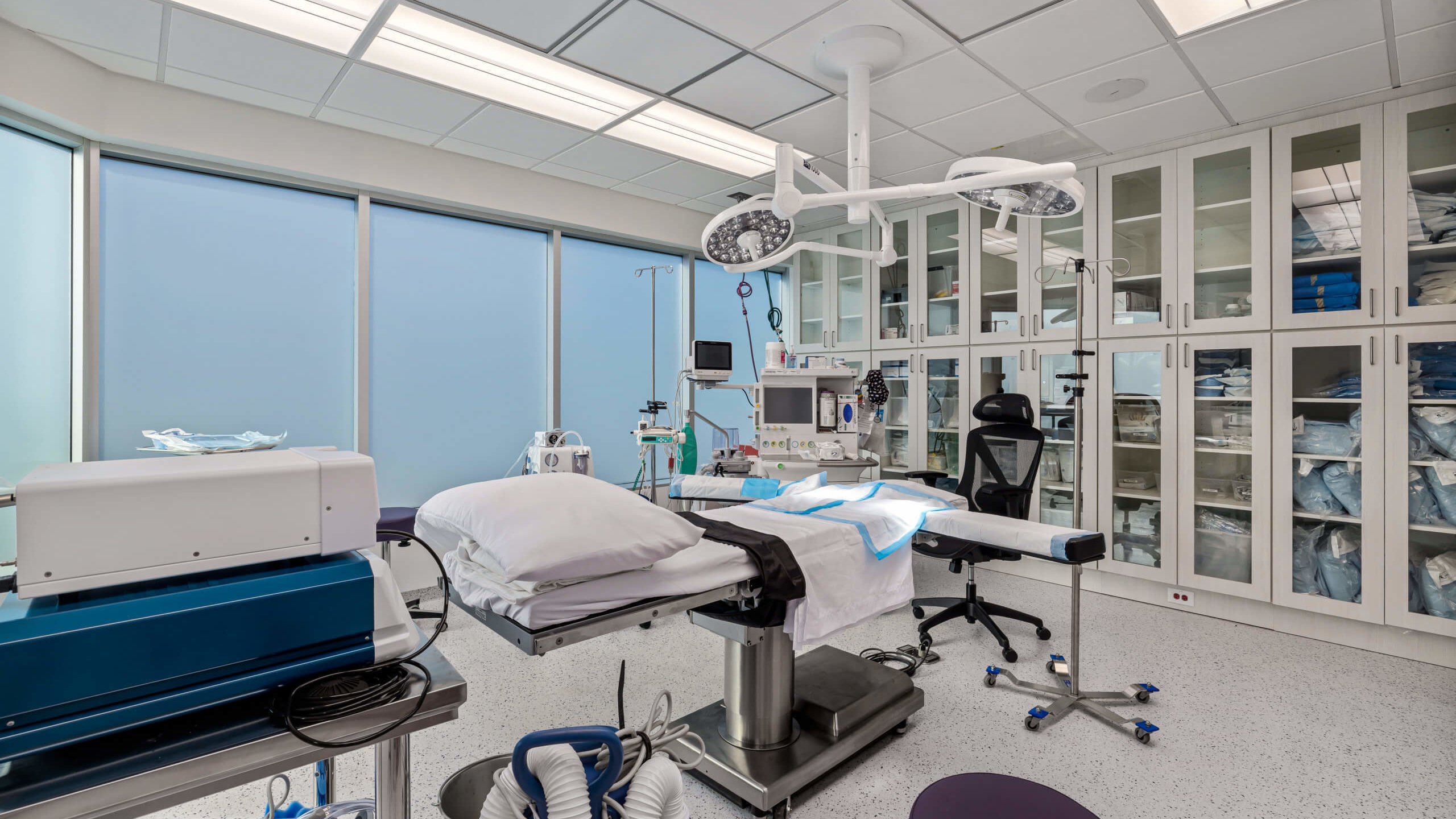 modern facial surgery room