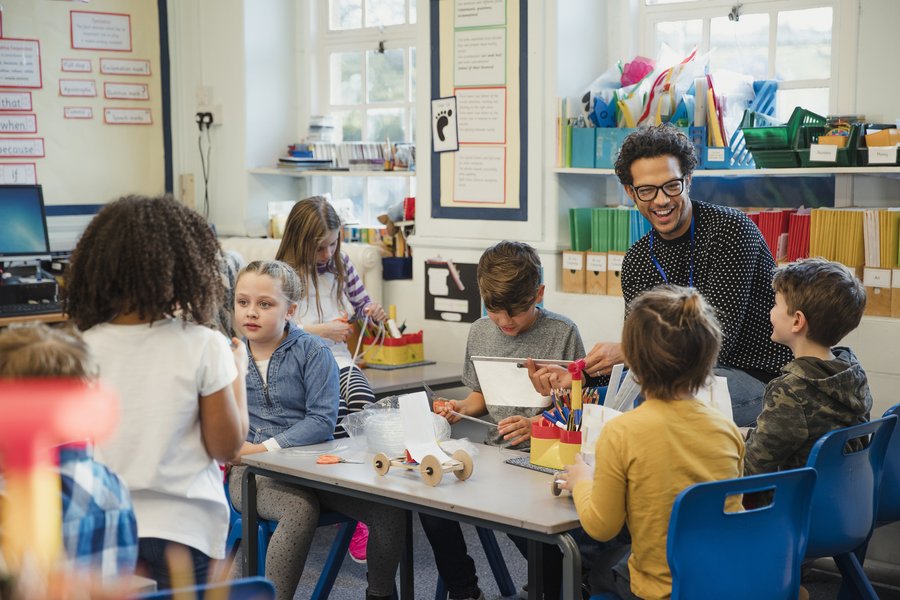 project-based-learning-explained-x9c8ubci