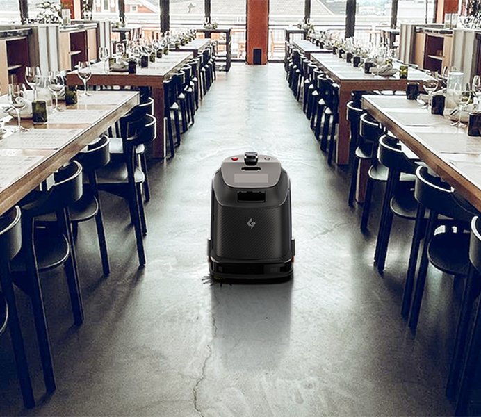 robot cleaning floor restaurant