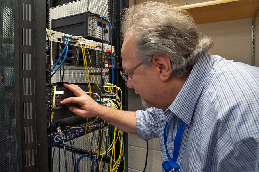 Quantum communication experimental setup