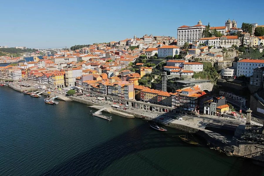 Vue du quartier de Ribeira à Porto
