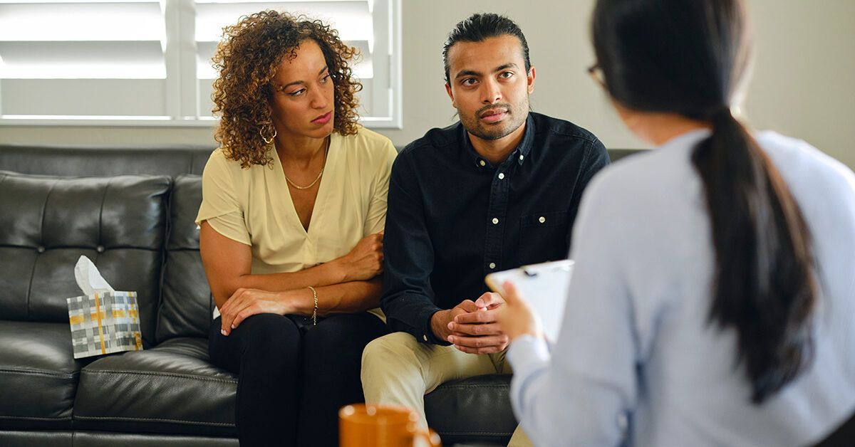 couple therapy session discussion