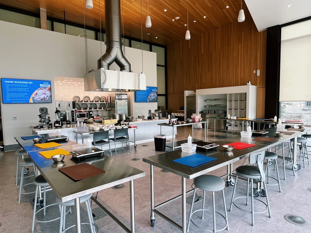 bakery pastry production classroom modern kitchen equipment