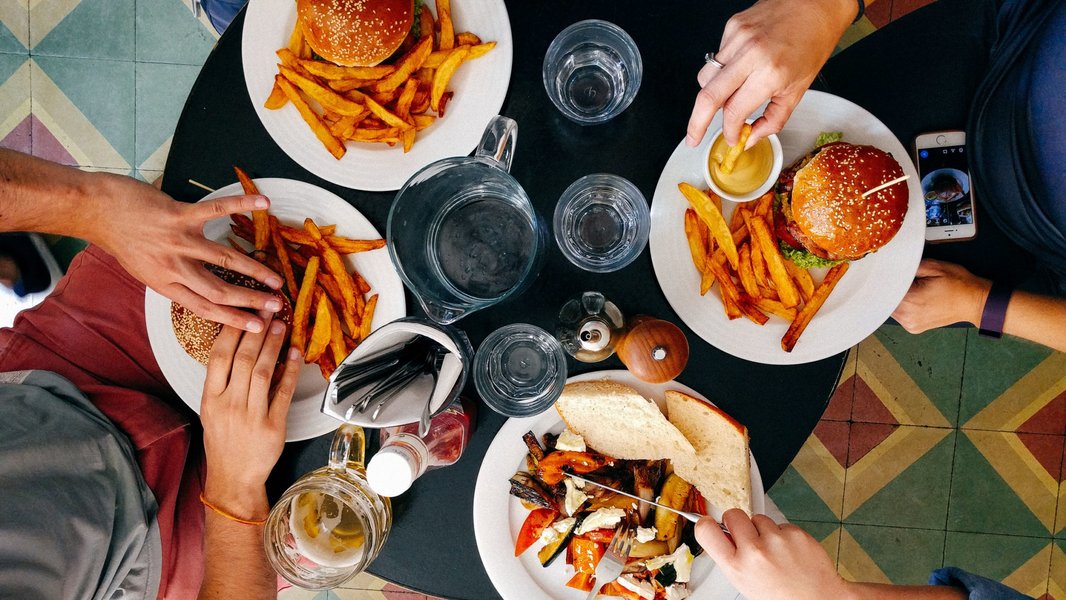 restaurant food scene